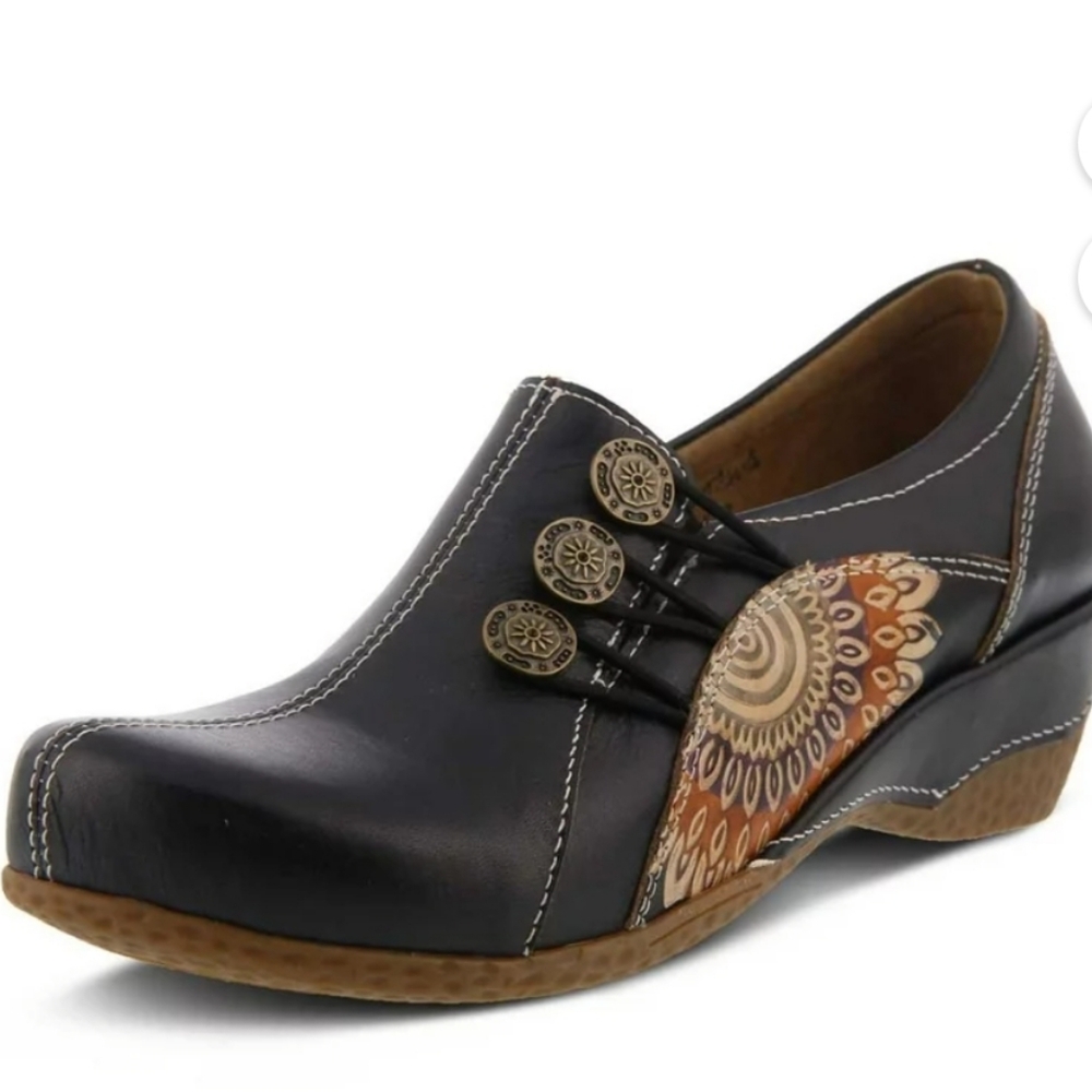 L'Artiste by Spring Step Agacia Black Slip-On Shoe women's 8.5, sunburst design